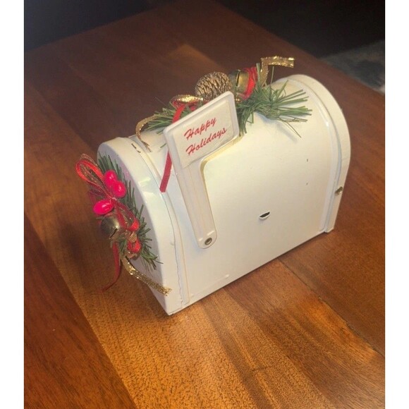 Christmas Music Box Mailbox - Picture 4 of 7